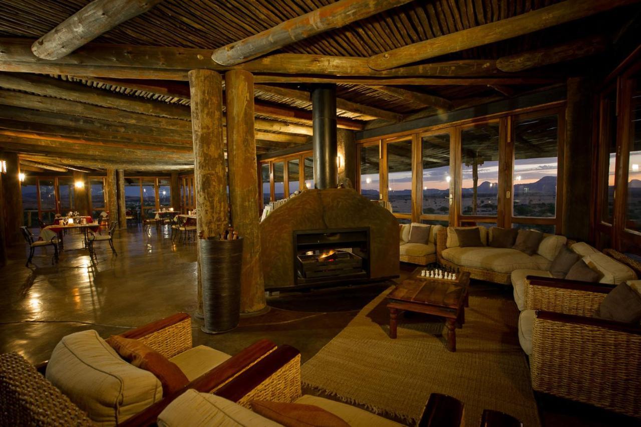 Twyfelfontein Wilderness Safaris Doro Nawasヴィラ エクステリア 写真