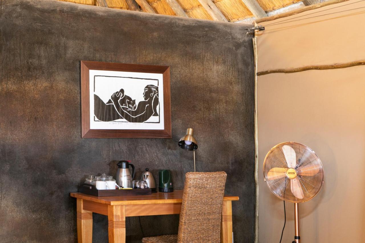 Twyfelfontein Wilderness Safaris Doro Nawasヴィラ エクステリア 写真